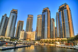 Choisir l'agence immobilière idéale à Dubaï : 8 conseils utiles